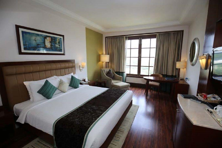 Bedroom 3, DLF Club 3, Gurgaon