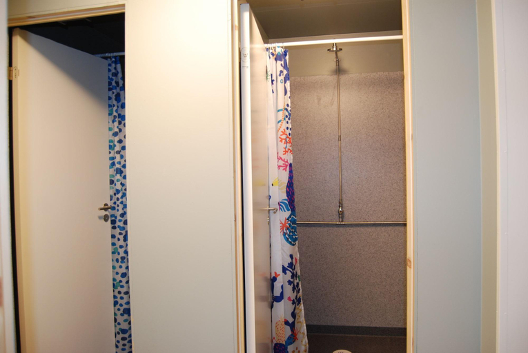 Bathroom 4, Tehúsið Hostel, Austur-Hérað