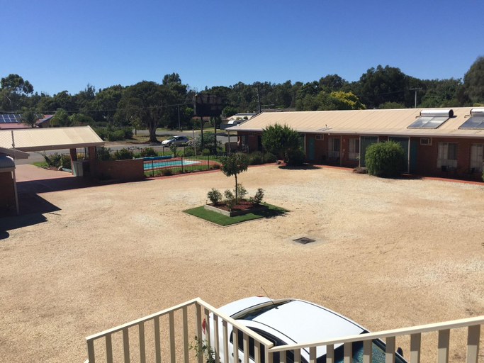 Public Area 3, Bridge Motor Inn, Berrigan