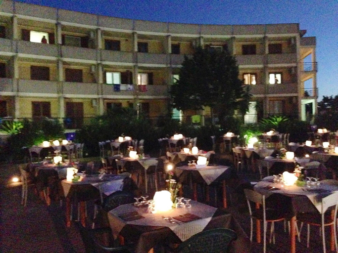 Food & Drinks 4, Meta Hotel Residence, Matera