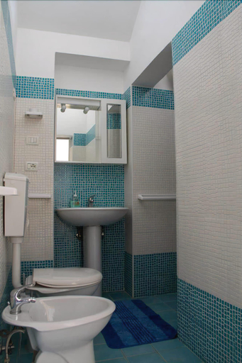Bathroom 4, B&B Santa Maria di Leuca, Lecce