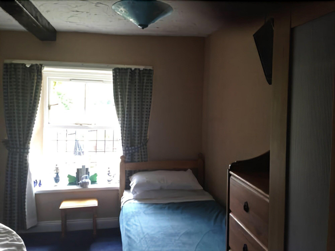 Bedroom 3, The Old Mill Knitsley, Durham