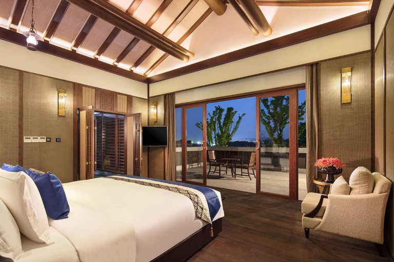 Bedroom 4, Anantara Guiyang Resort, Qiannan Buyei and Miao