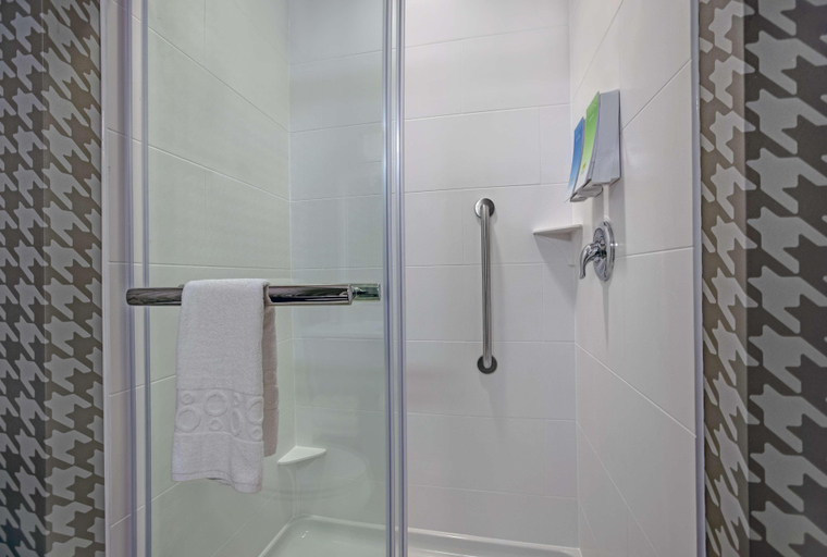 Bathroom 4, Home2 Suites by Hilton Richmond, Wayne