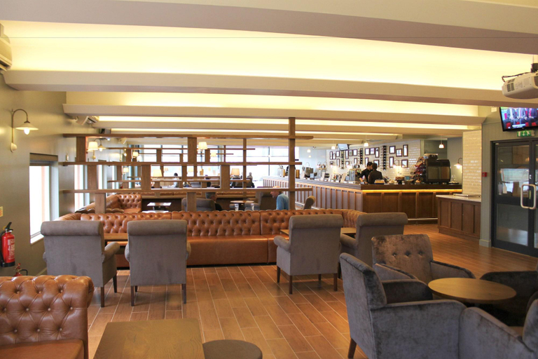 Public Area 4, The Waterfront Hotel Spa & Golf, Central Bedfordshire