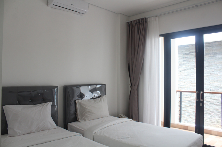 Bedroom 33