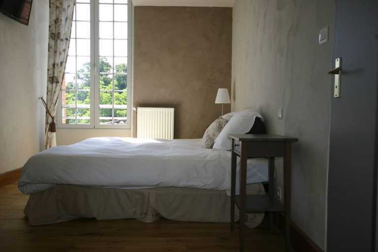Bedroom 3, Château de Loubéjac, Tarn-et-Garonne
