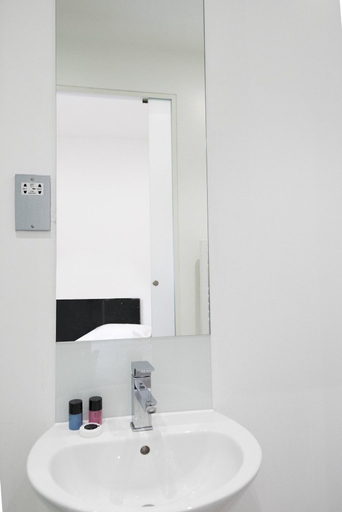 Bathroom 5, Old Street by Excel Apartments, London