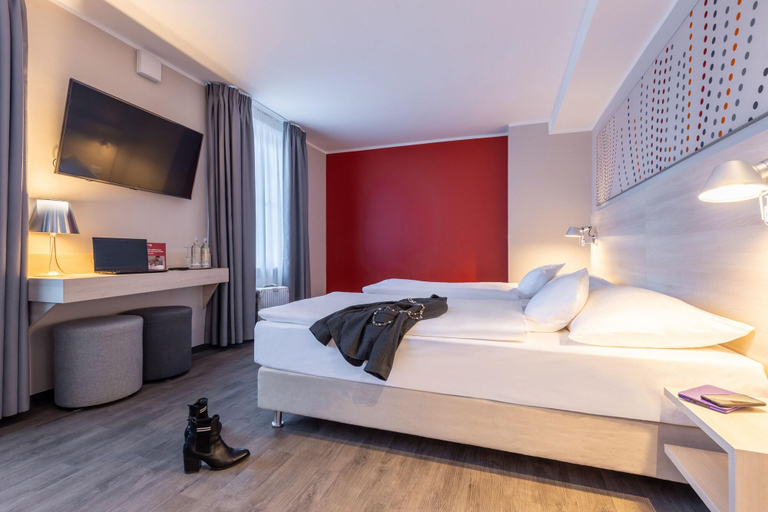 Bedroom 2, Serways Hotel Reinhardshain Nord, Gießen