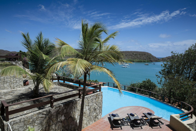 Sport & Beauty 4, Secret Harbour Boutique Hotel and Marina