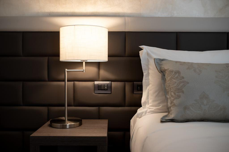 Bedroom 3, G&G Firenze Suites, Florence