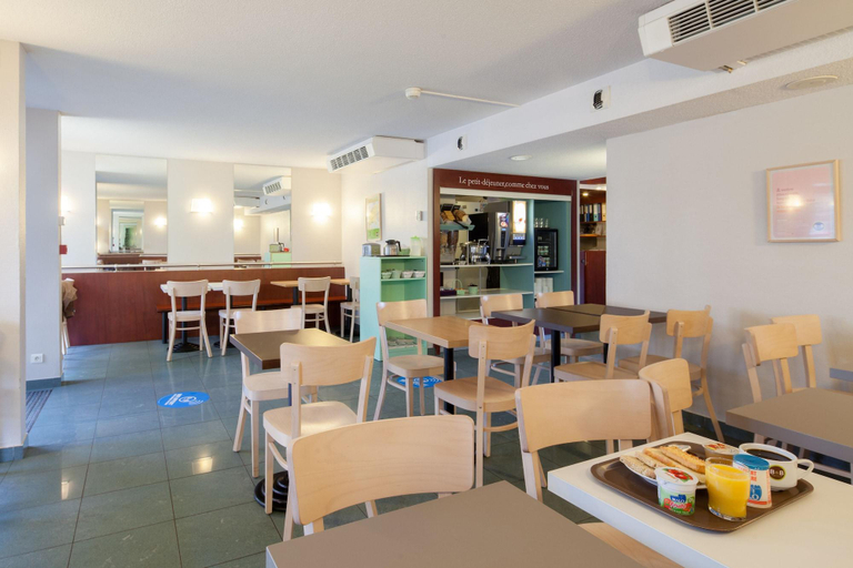 Public Area 2, B&B HOTEL Dieppe, Seine-Maritime