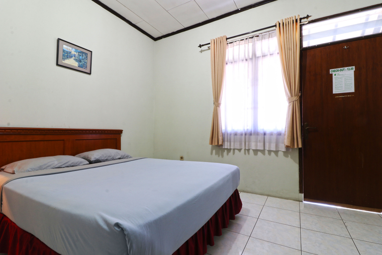 Bedroom 5, Hotel Citere II by ZUZU, Bandung