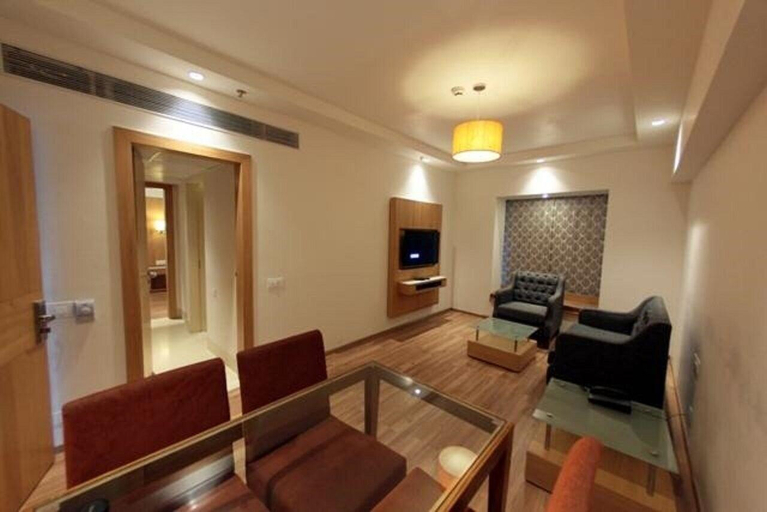 Public Area 2, The Emerald Park, Nashik