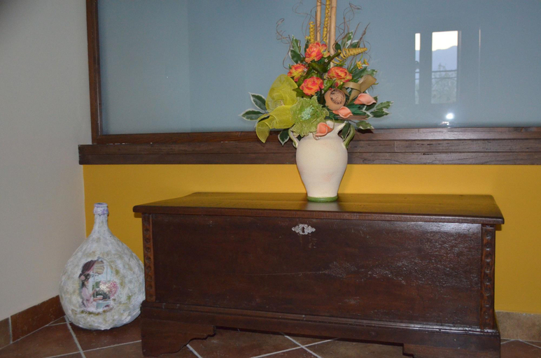Bedroom 2, Borgo Patierno, Caserta