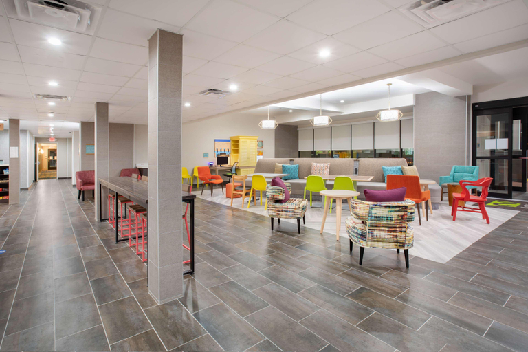 Food & Drinks 5, Home2 Suites by Hilton Roswell, NM, Chaves