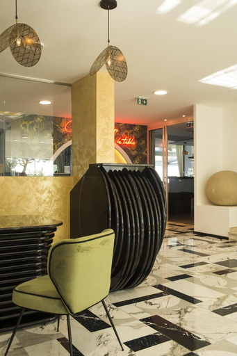 Public Area 3, Hôtel La Pietra Restaurant & Spa, Haute-Corse