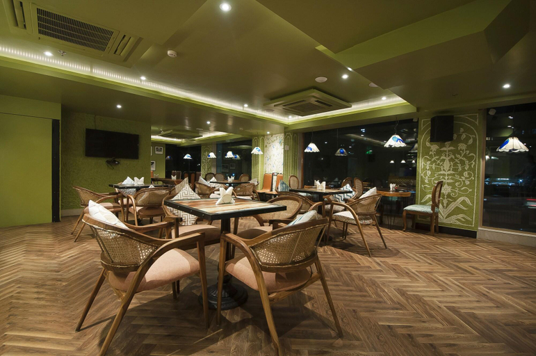 Food & Drinks 5, The Oakland plaza - Nehru Place by Orion Hotels, Delhi