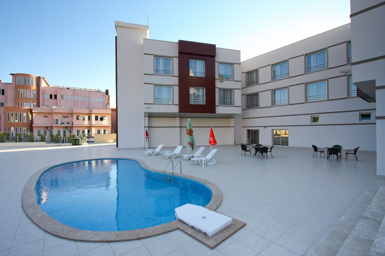 Sport & Beauty, Tuna Otel, Merkez