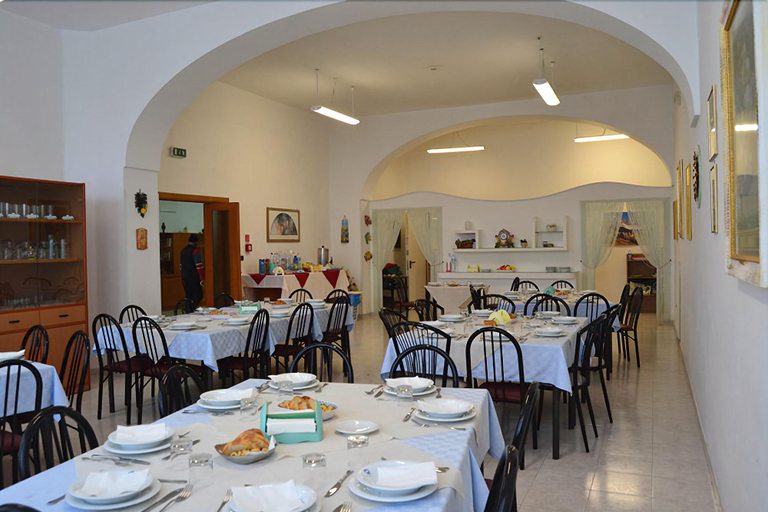 Food & Drinks 5, Centro di Spiritualita Madonna della Nova, Brindisi