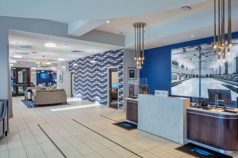 Public Area 3, Scholar State College, Tapestry Collection by Hilton, Centre