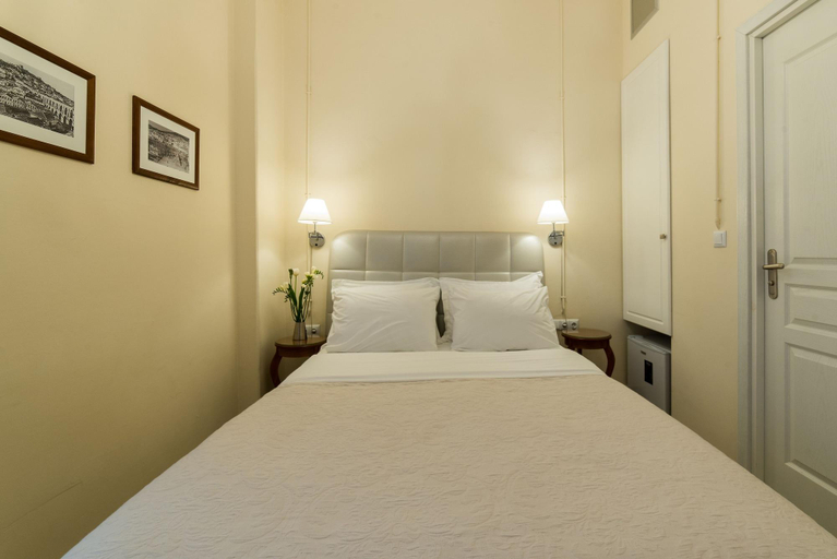 Bedroom 3, Old Town Inn, East Macedonia and Thrace