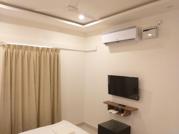 Bedroom 3, Hotel Airport City, Bangalore Rural