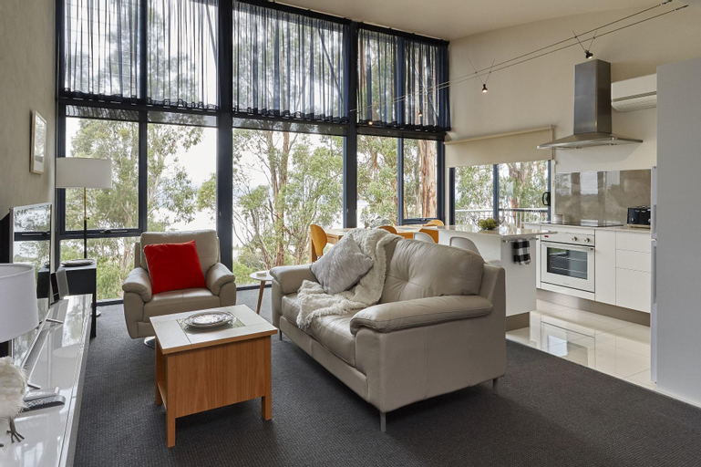 Tamar River Apartments, West Tamar - Pt A
