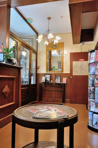 Public Area 2, Hôtel Verlaine, Paris