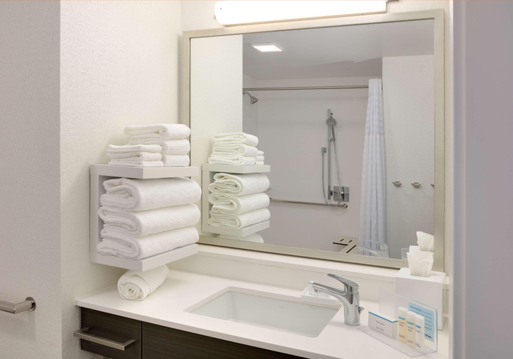 Bathroom 4, Hampton Inn by Hilton Irvine Spectrum/Lake Forest, Orange