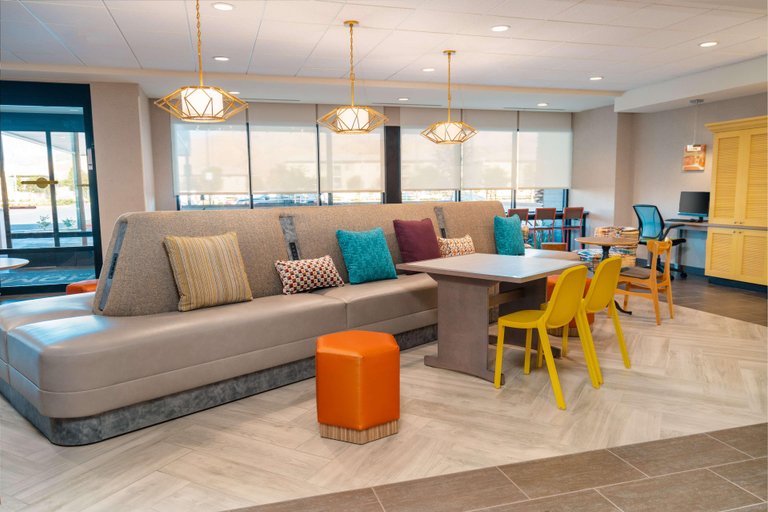 Public Area 2, Home2 Suites by Hilton Corona, Riverside