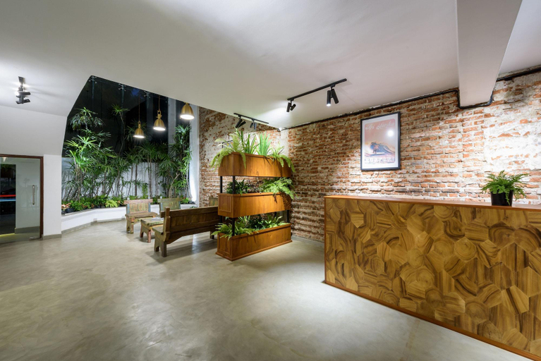 Public Area 2, Fern Colombo, Thimbirigasyaya