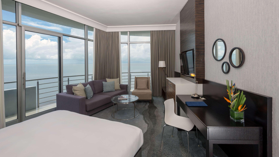 Bedroom 3, Radisson Blu Hotel & Residence Maputo, Maputo