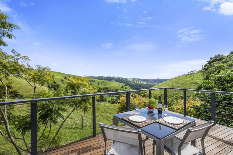 Exterior & Views 2, Top of The Hill, Caloundra - Rail Corridor