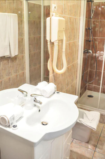 Bathroom 4, Hotel Stella Marina, Corse-du-Sud