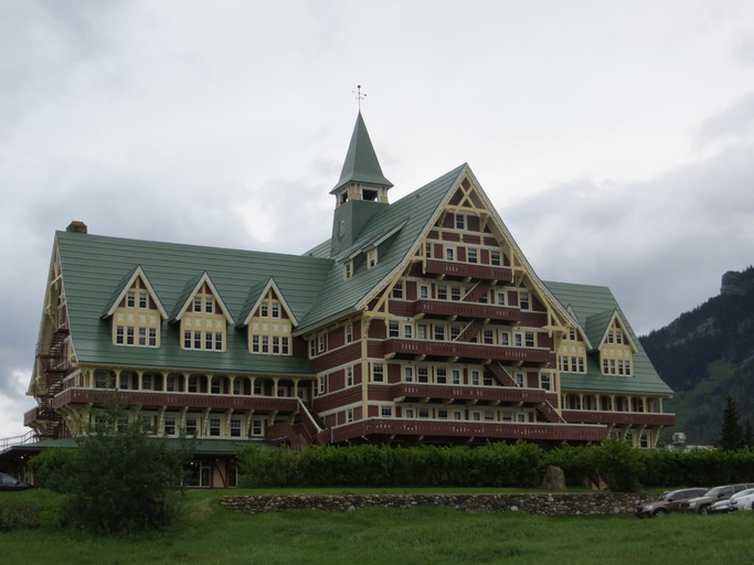 Exterior & Views 5, Prince of Wales Hotel, Division No. 3