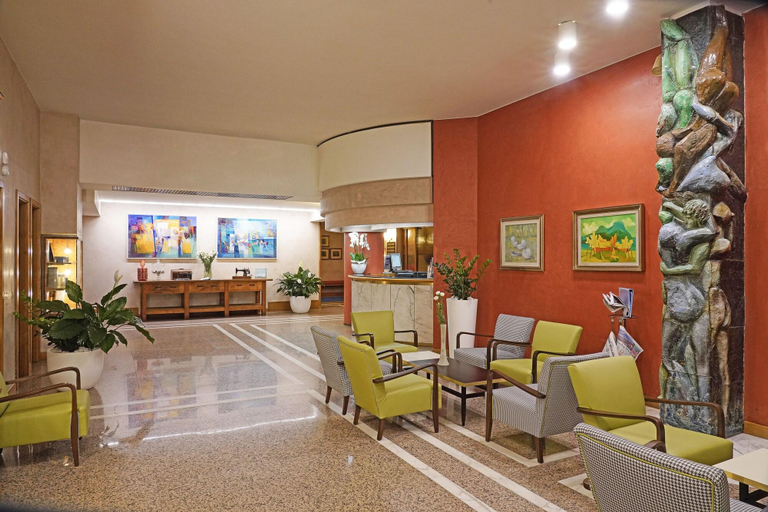 Public Area 4, Hotel Sportsman, Verona