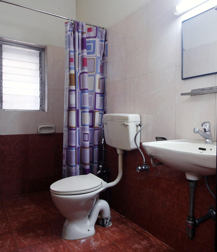 Bathroom, Hotel Sargam, Pune