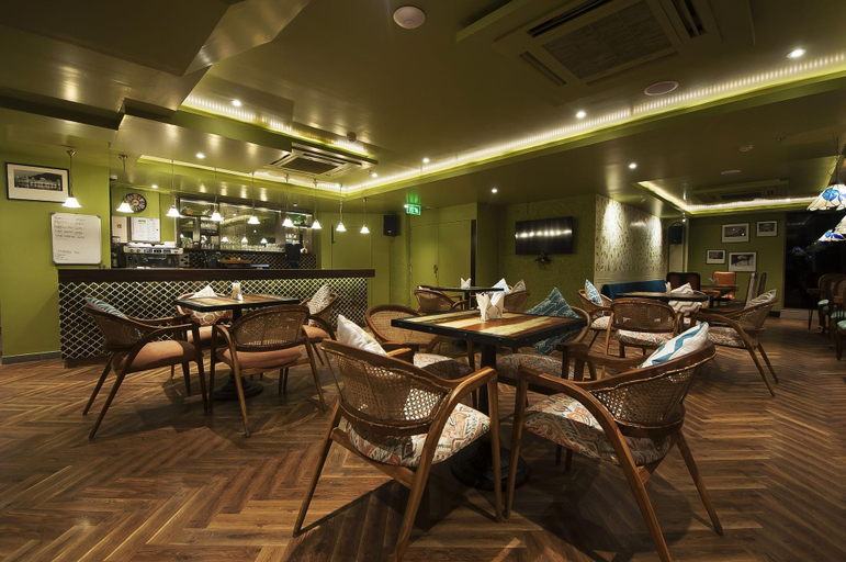 Food & Drinks 5, The Oakland plaza - Nehru Place by Orion Hotels, Delhi