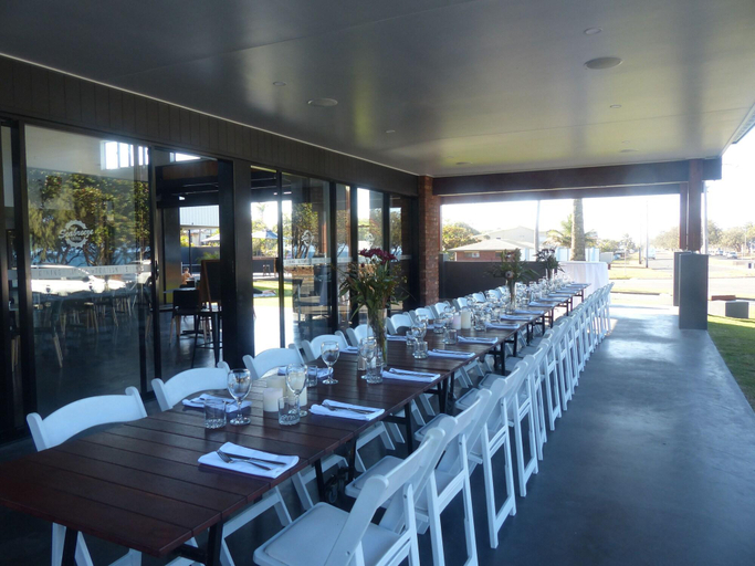 Food & Drinks 5, Mackay Seabreeze Apartments, Mackay - Pt A