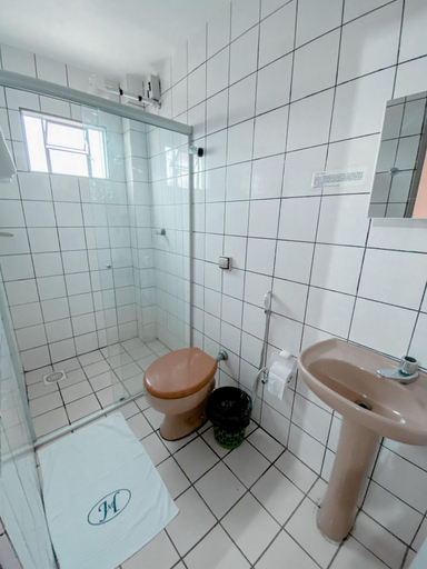 Bathroom 5, Manhattan Hotel, Caldas Novas