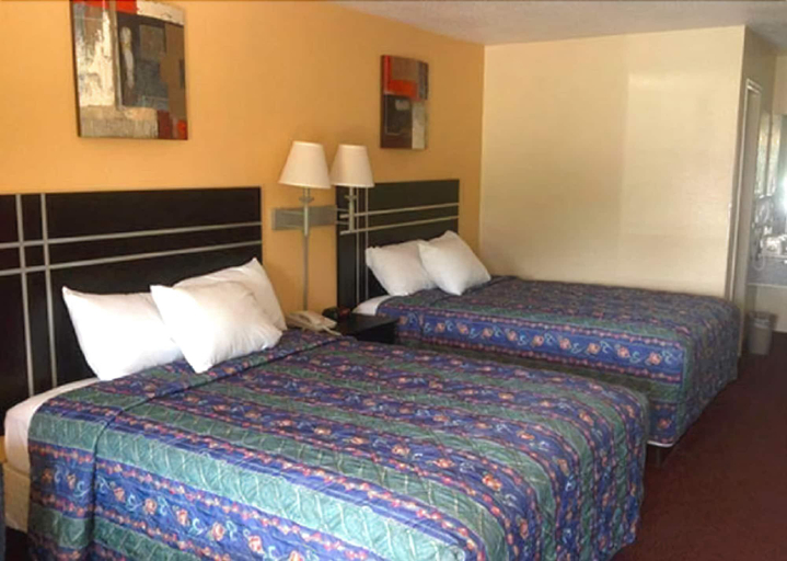 Bedroom 4, Countryside Inn, Wharton