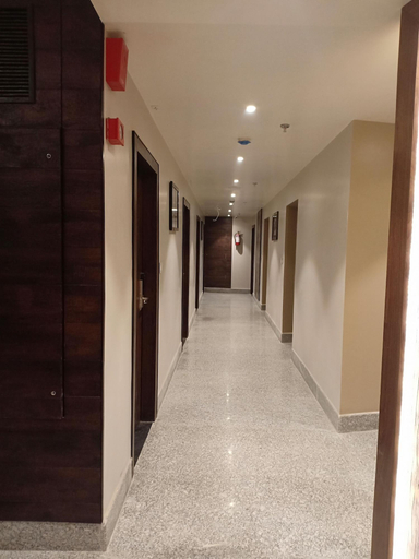 Public Area 3, Hotel Abhinav International, Varanasi