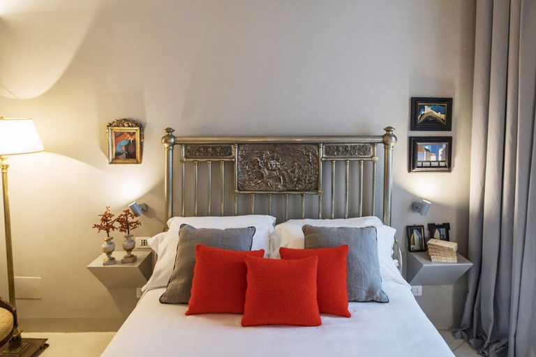 Bedroom 4, Casa Botticelli, Florence