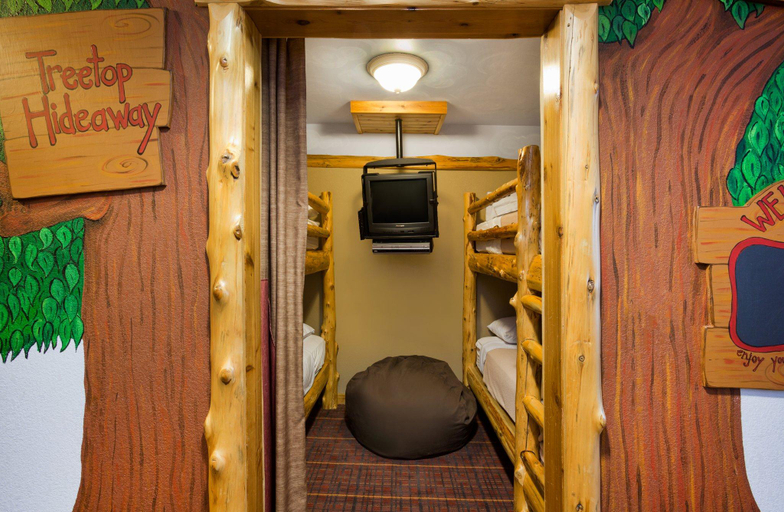 Public Area 2, Holiday Inn Express & Suites BRAINERD-BAXTER by IHG, Crow Wing