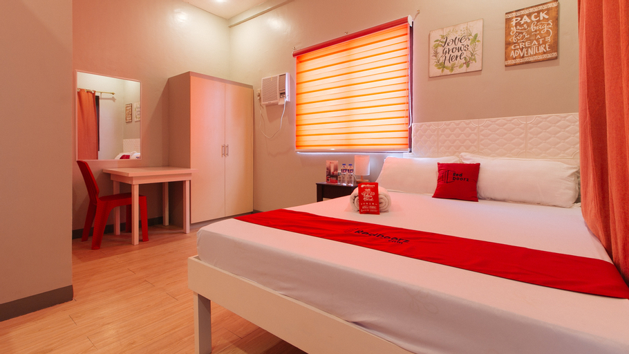 Bedroom 28