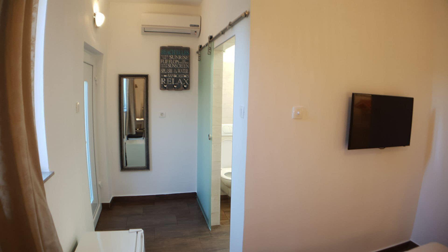 Public Area 4, Rooms Koblar, Piran