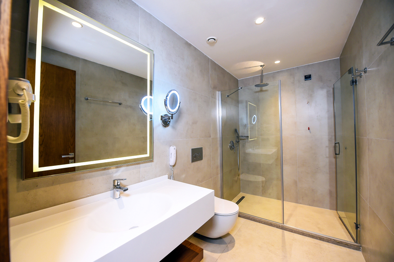 Bathroom 5, Cher Hotel & SPA istanbul, Beyoğlu