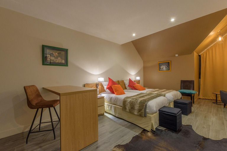 Public Area, Casa Mir, Hautes-Pyrénées