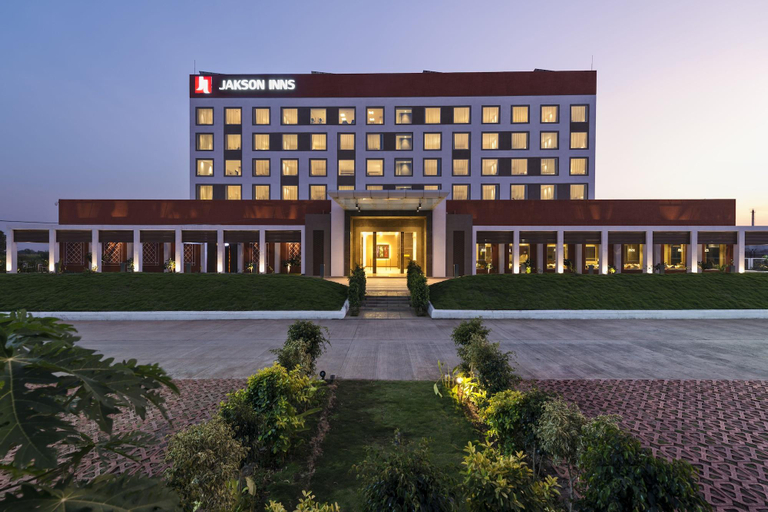 Exterior & Views 2, Jakson Inns, Satara